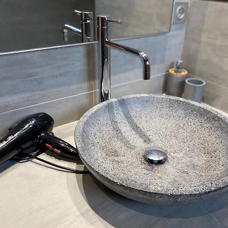 Petru-maria Lägenhet *