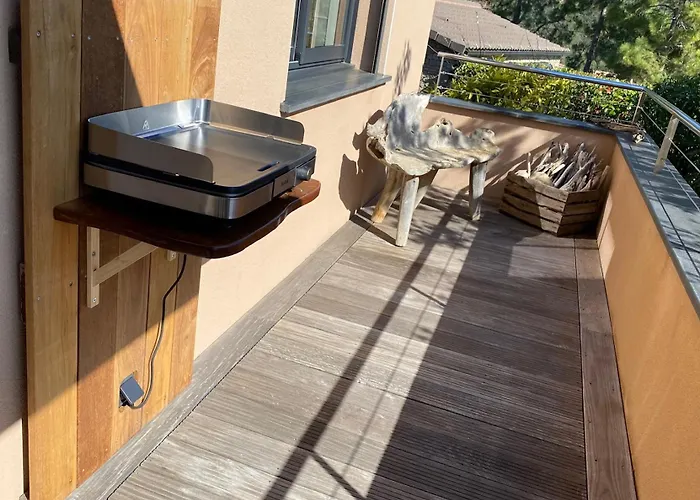 Petru-maria Apartment *